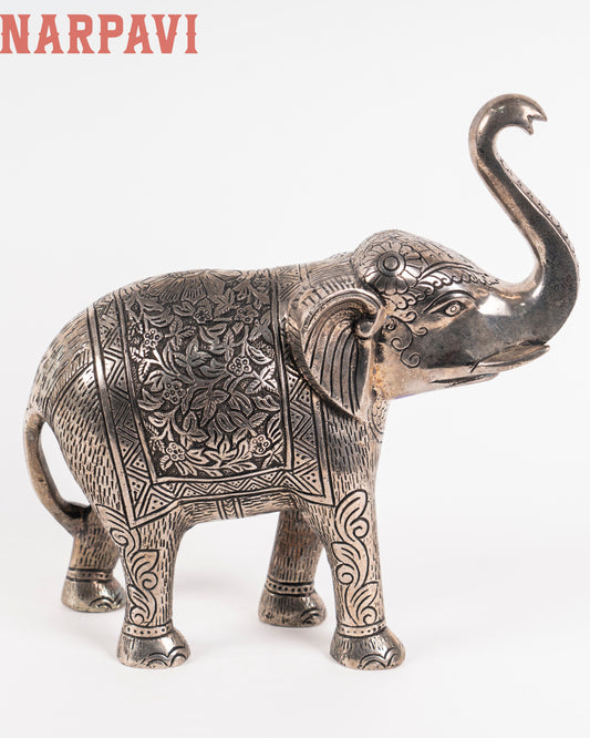 ELEPHANT FIGURE 2