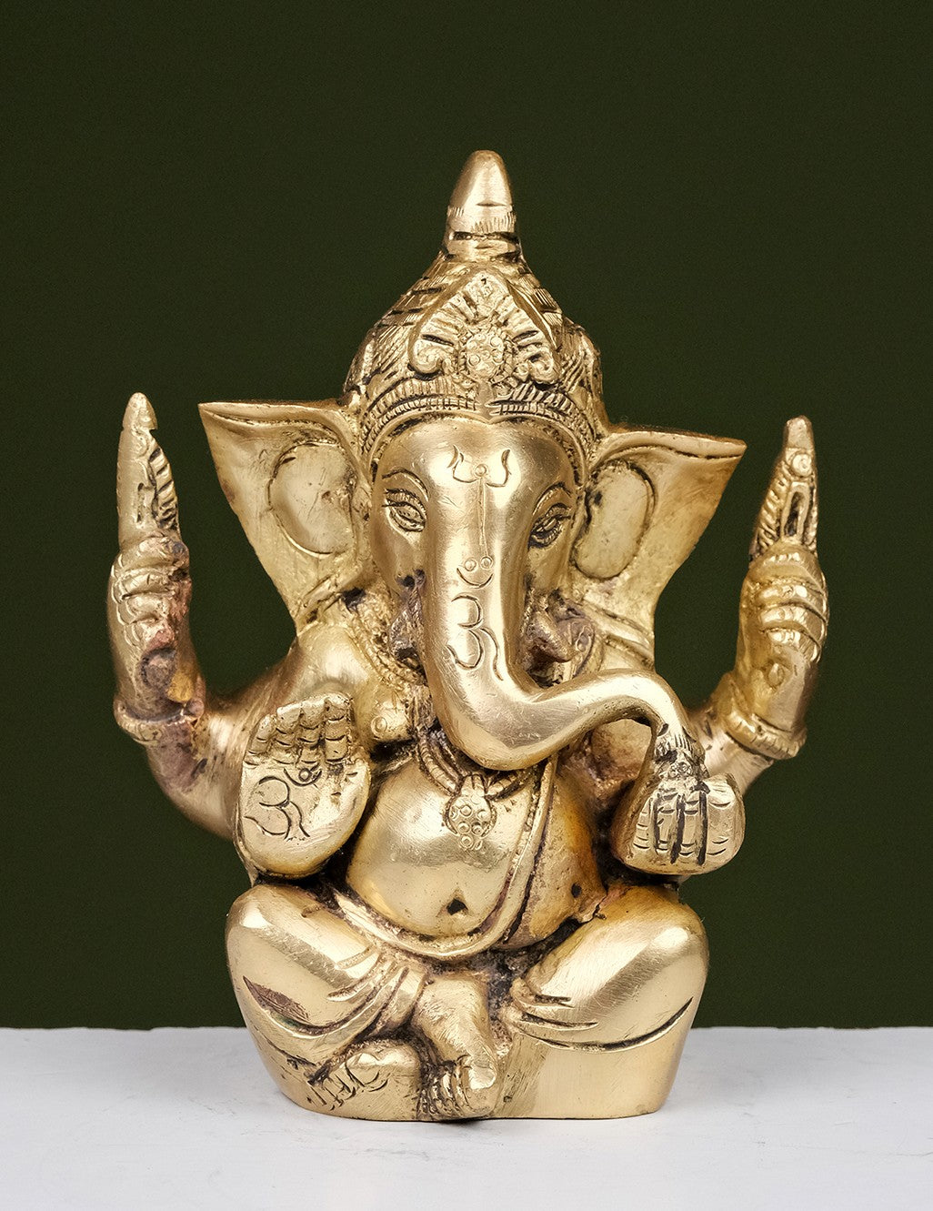 Brass White Gold Ganesh Mukut Appu