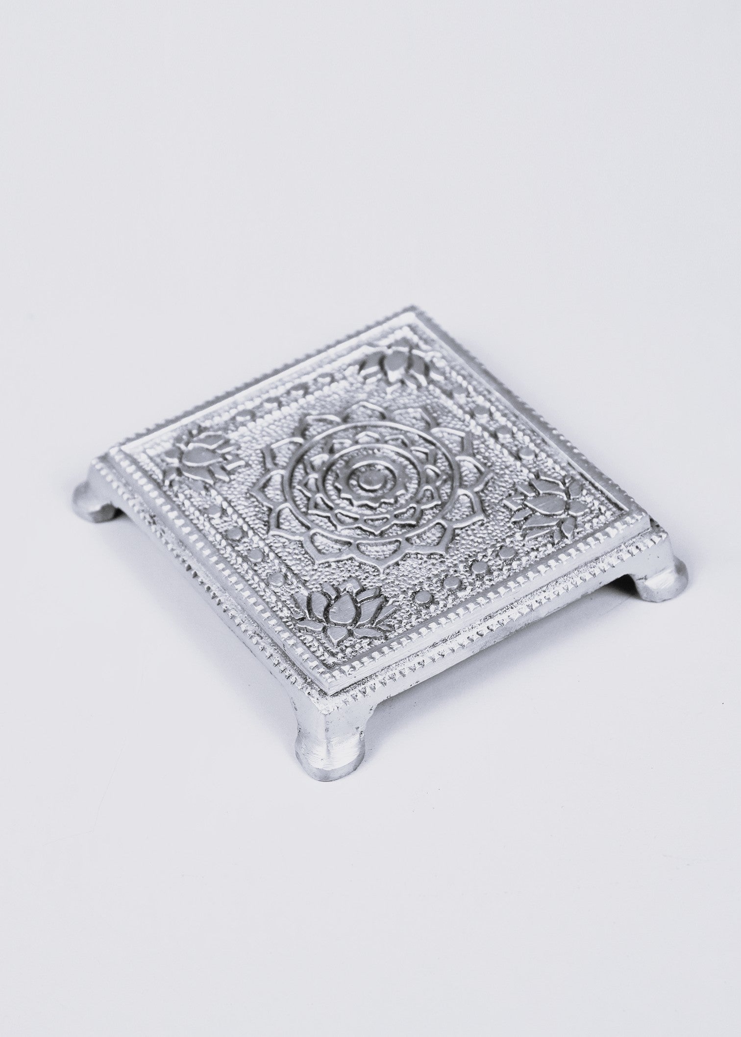 BR Chowki With
Flower Carving SSP