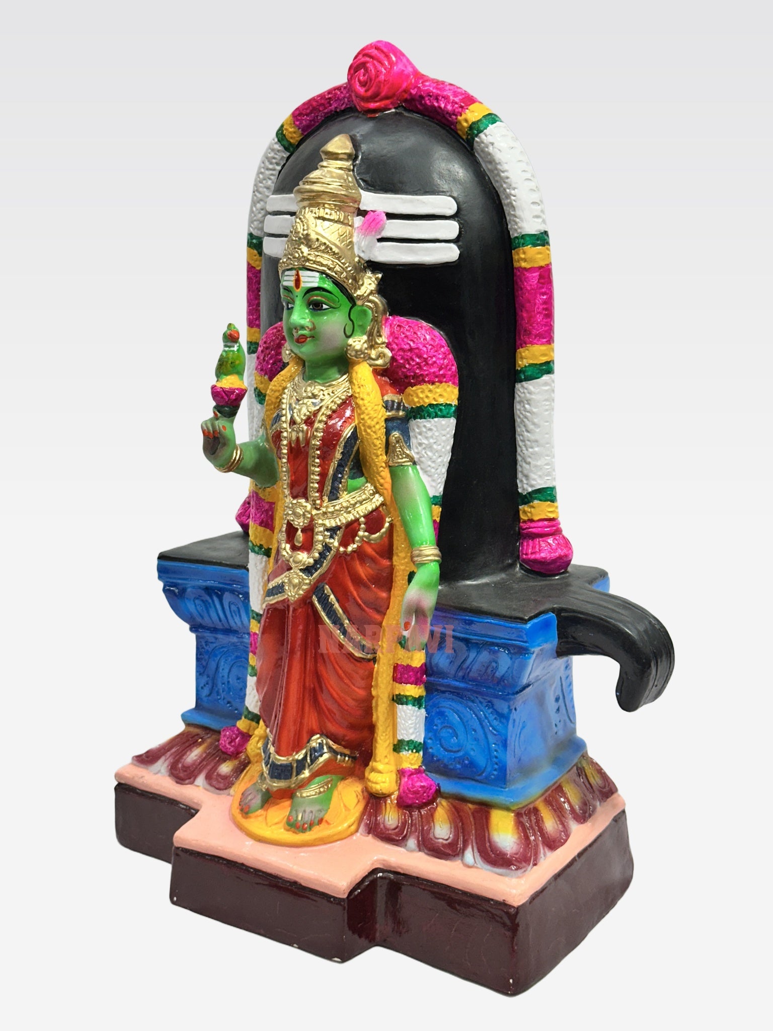 NR MADURAI MEENAKSHI