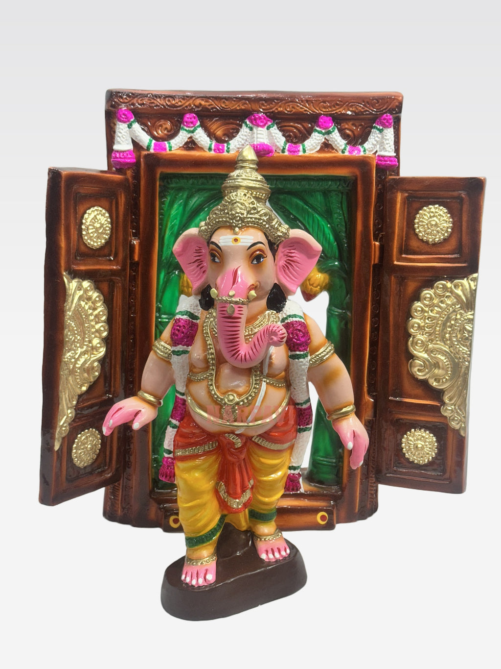 SS VAASTHU GANAPATHY 19"