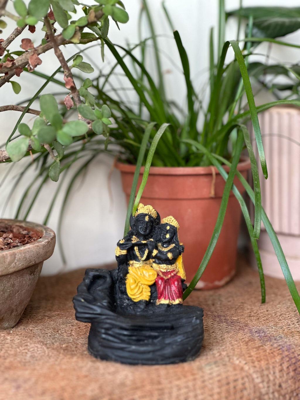Back flow dhoop stand - Radha krishna coloured