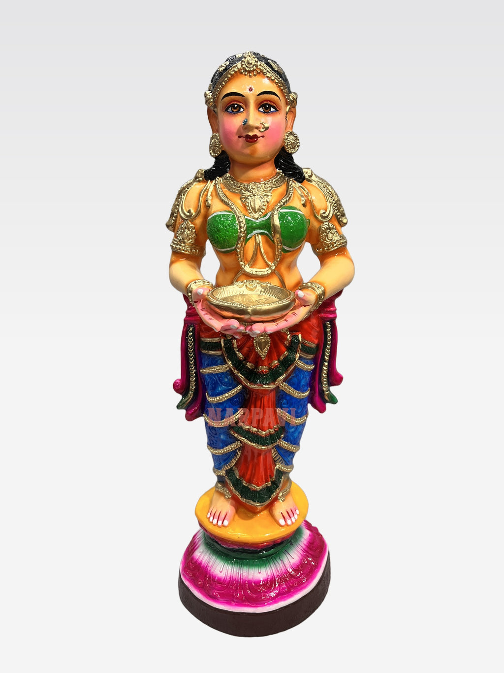 SS PAAVAI VILAKKU BIG