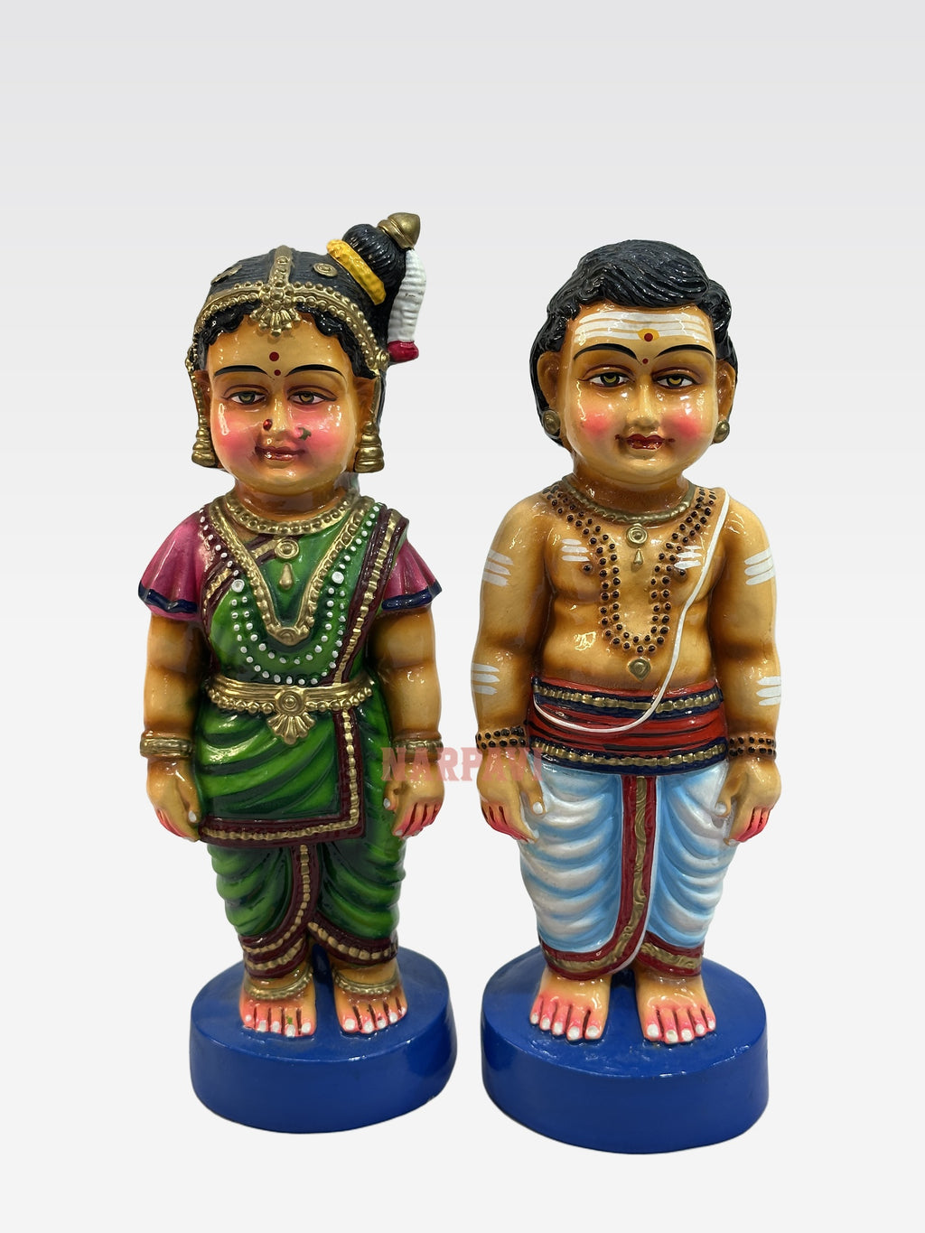 CH MAAMA MAAMI STANDING
