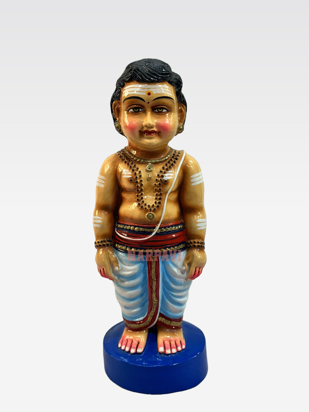 CH MAAMA MAAMI STANDING