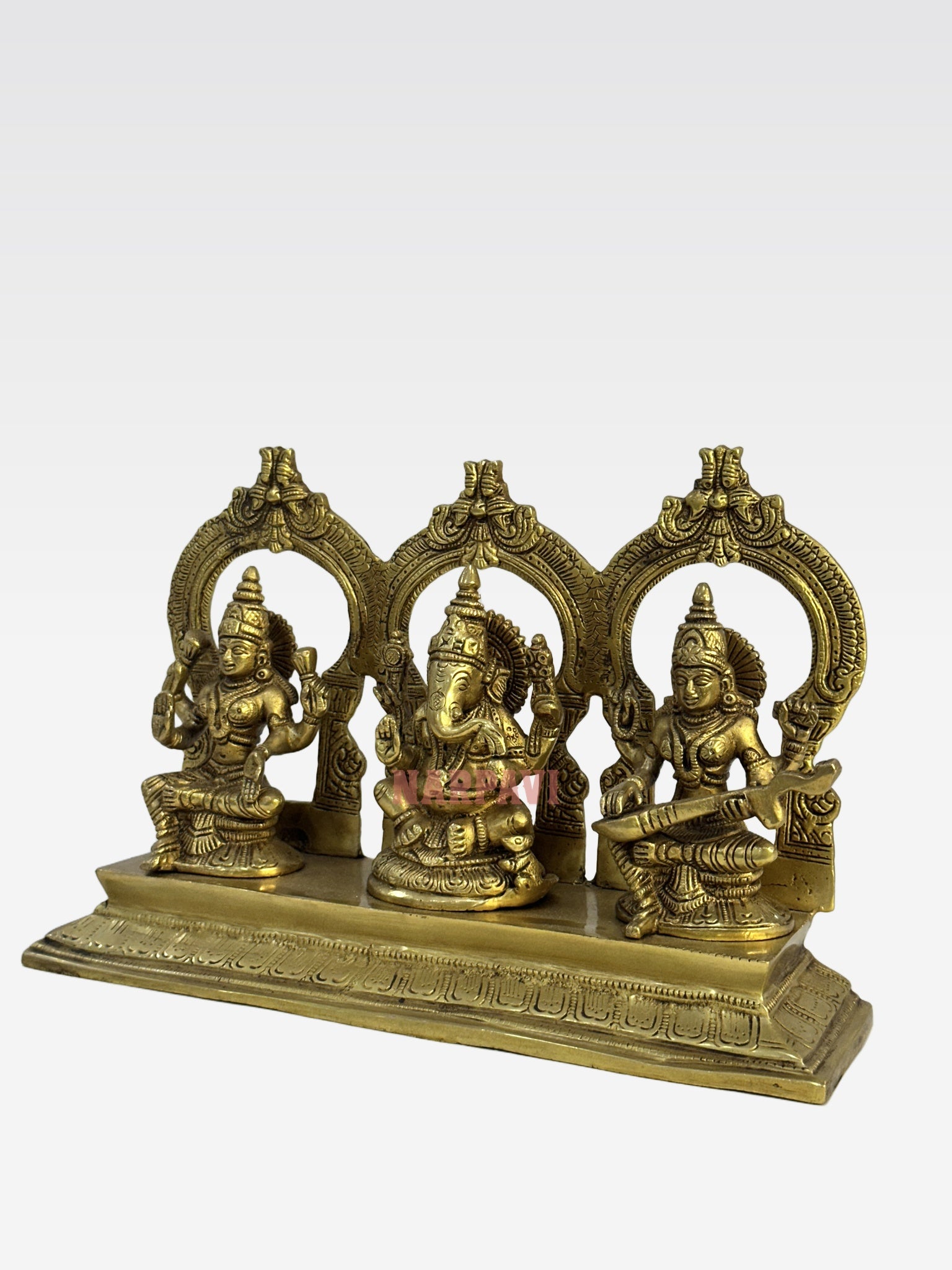 KB BR GOLDEN TONE GANESH LAXMI SARASWATI ON BASE WITH RING( KGT13393)