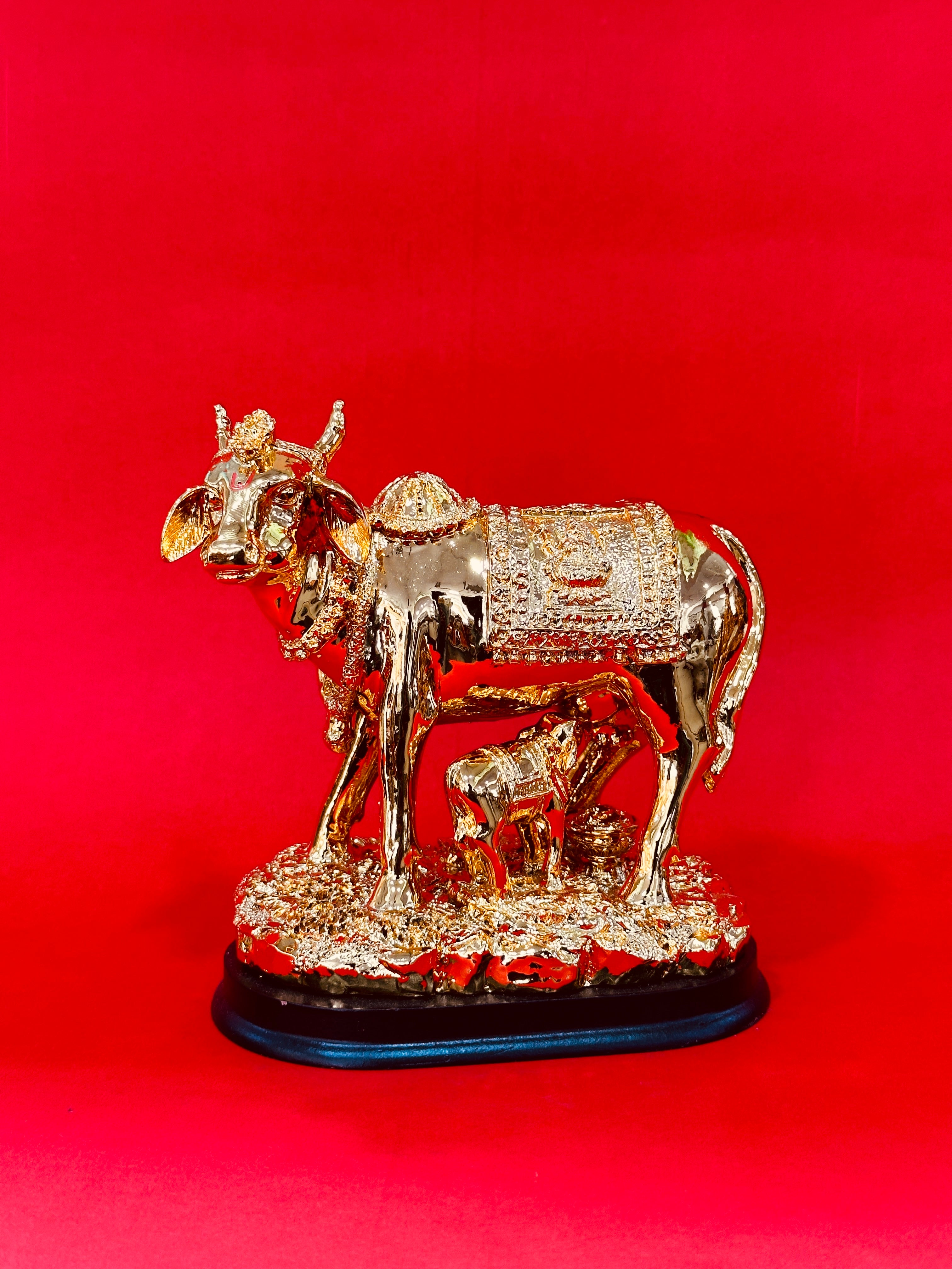 GOLD COW