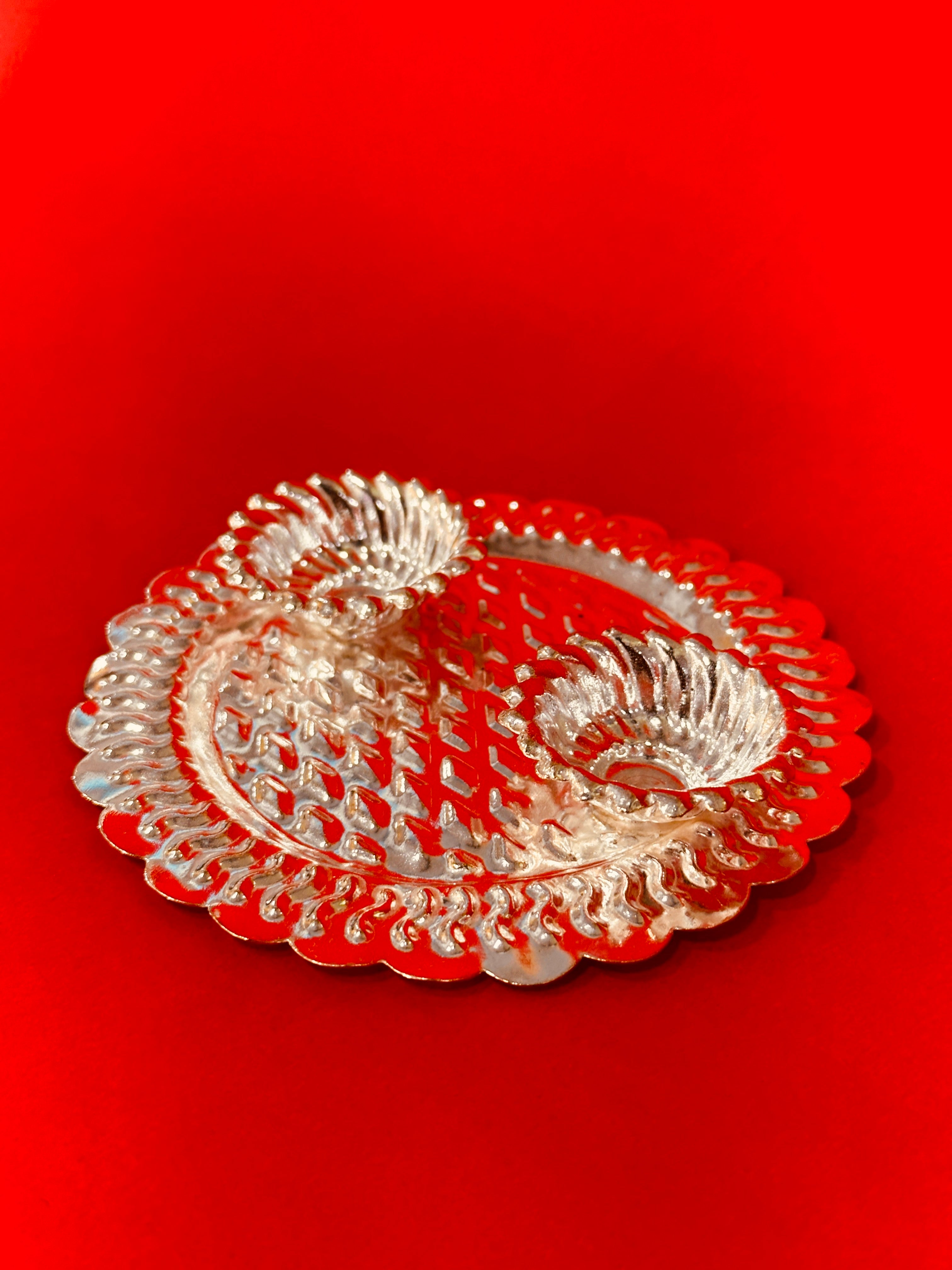 MANJAL KUMKUM THATTU