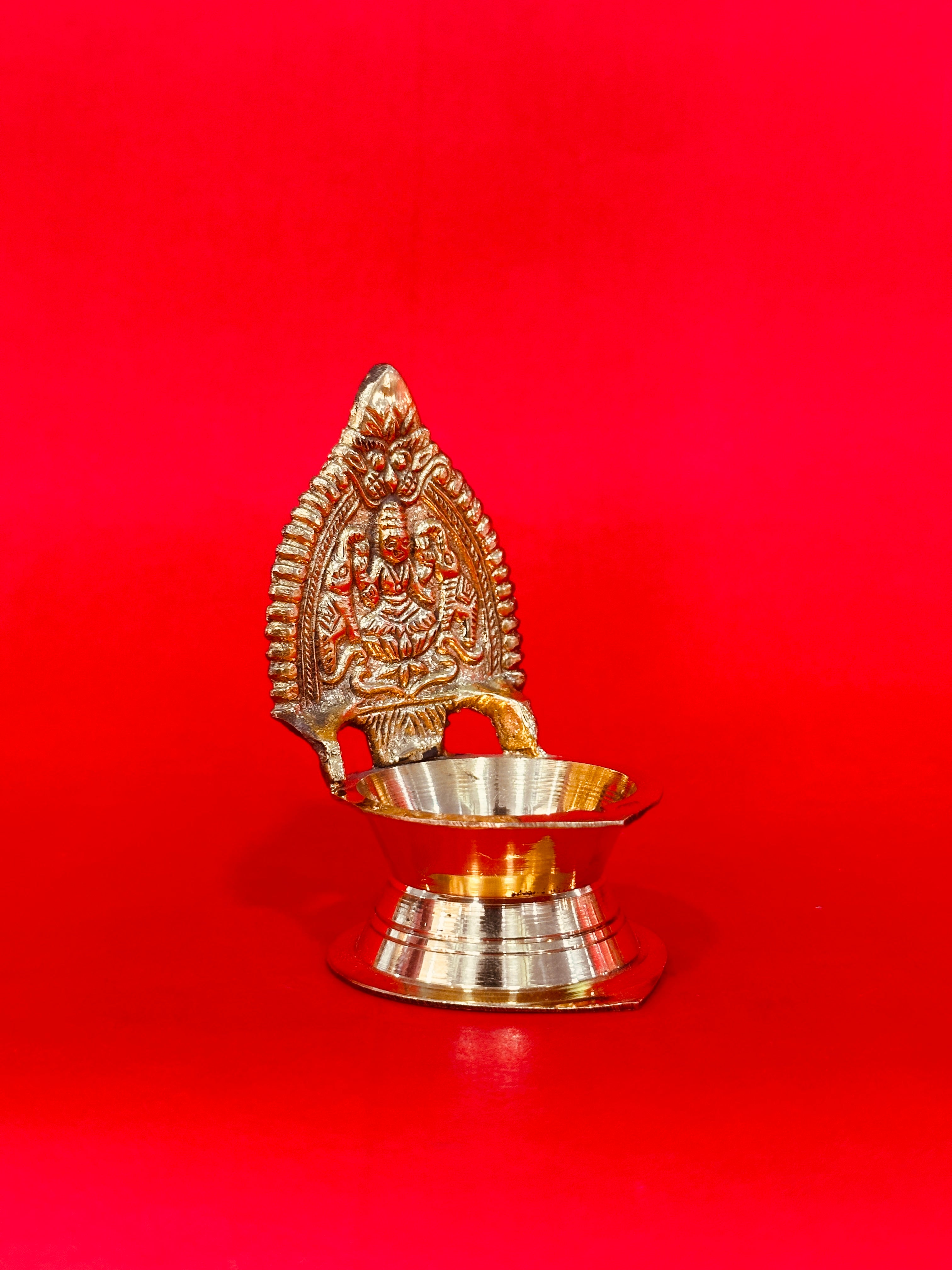 BABY KAMATCHI VILAKKU GOLD