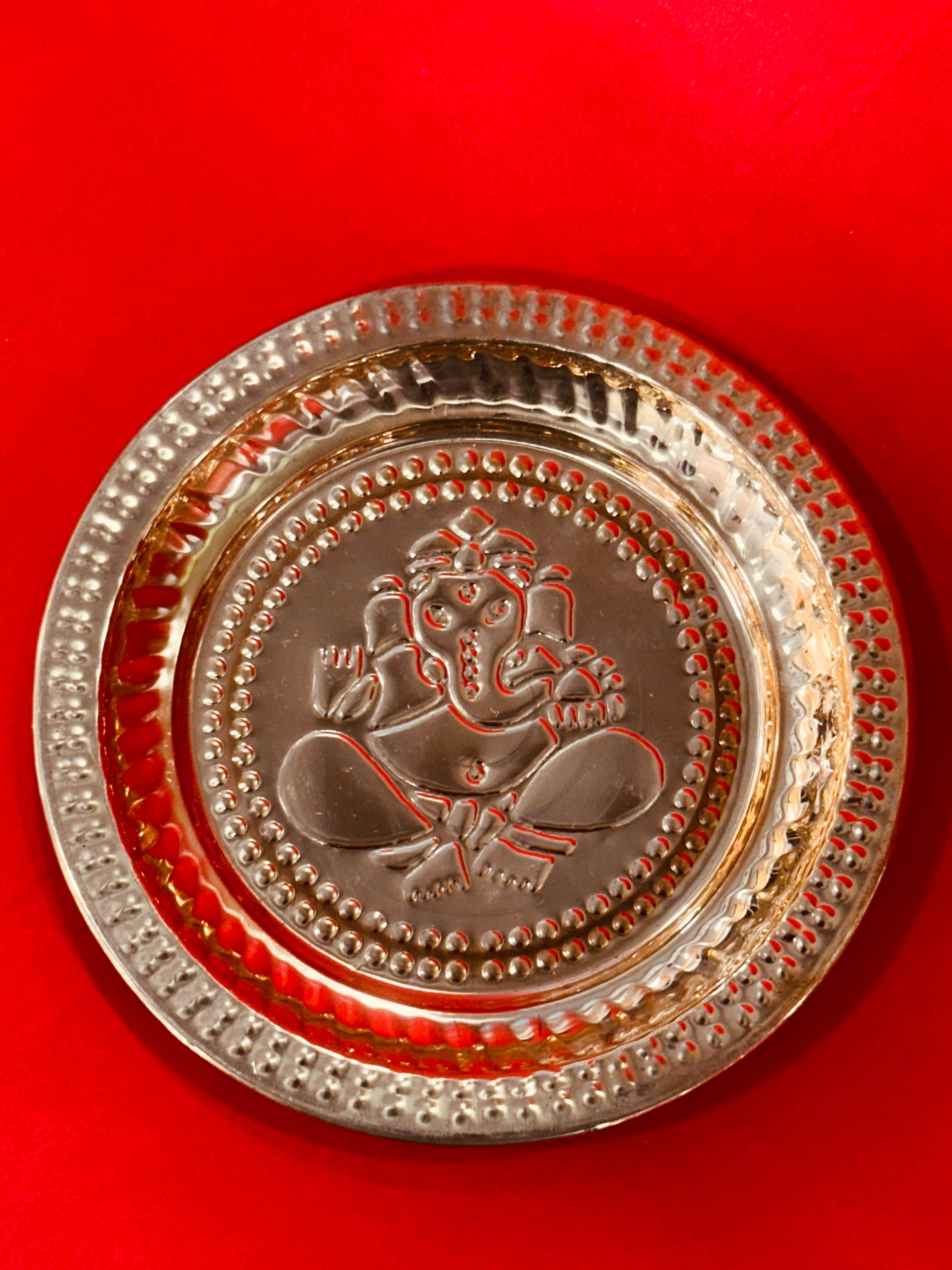 BRASS DESIGN PLATE 6 NO