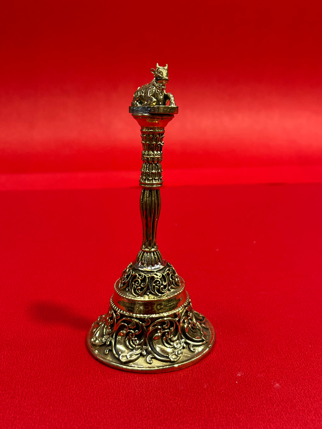 Bell Nandi