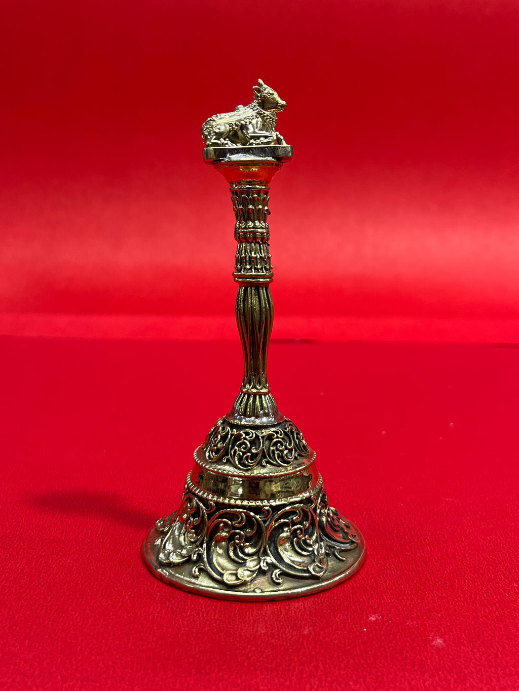 Bell Nandi
