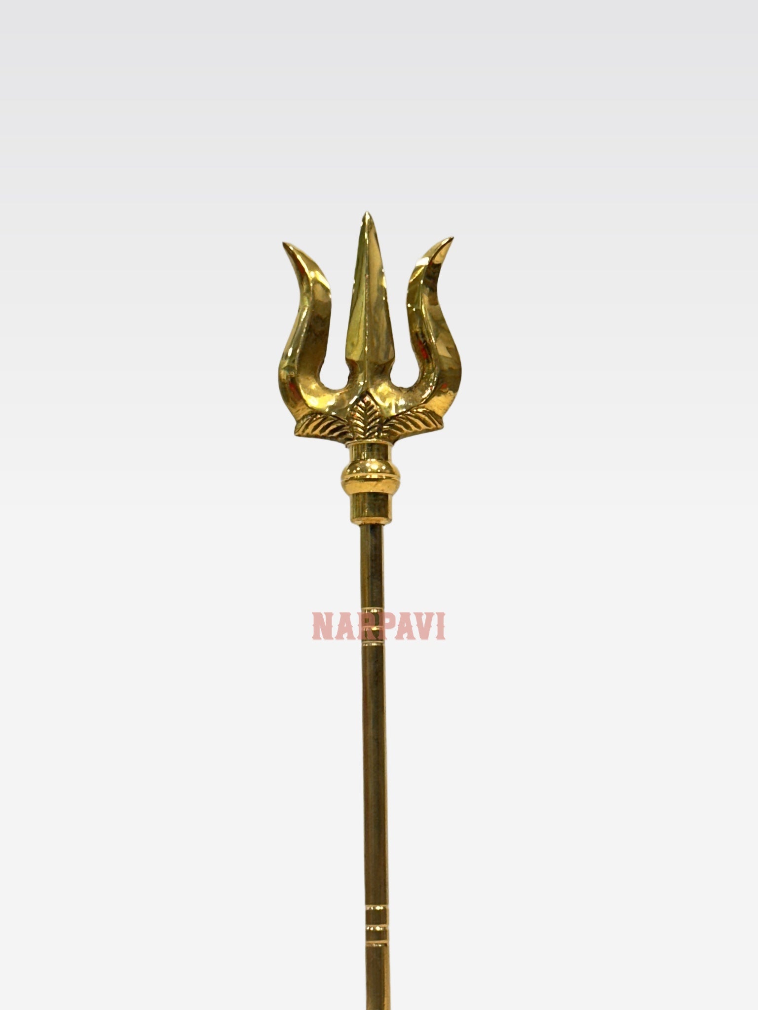 DM TRISHUL GOLD STAND   9