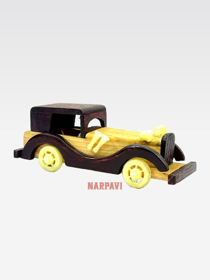 Car 8N