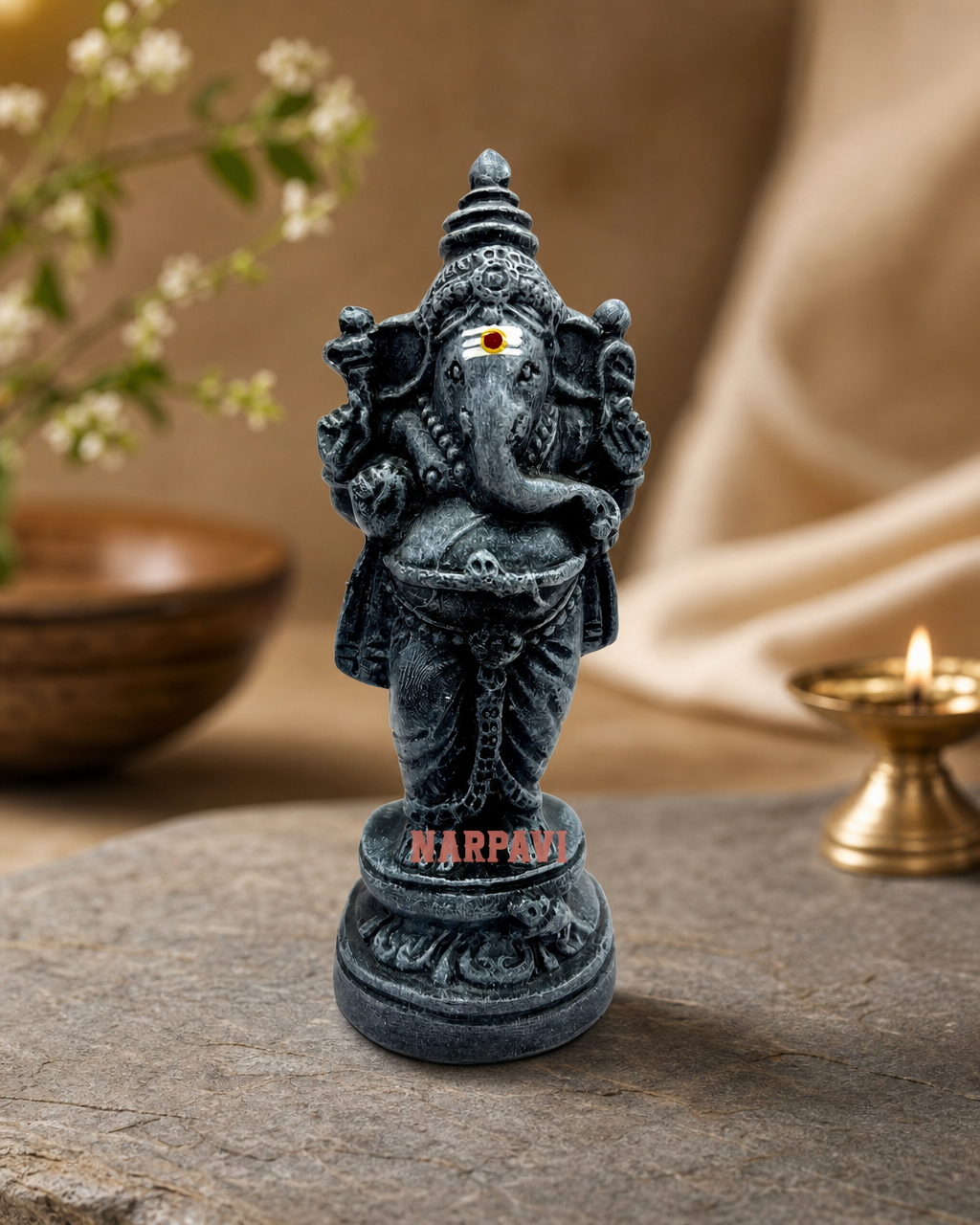 Nindra Vinayagar Small