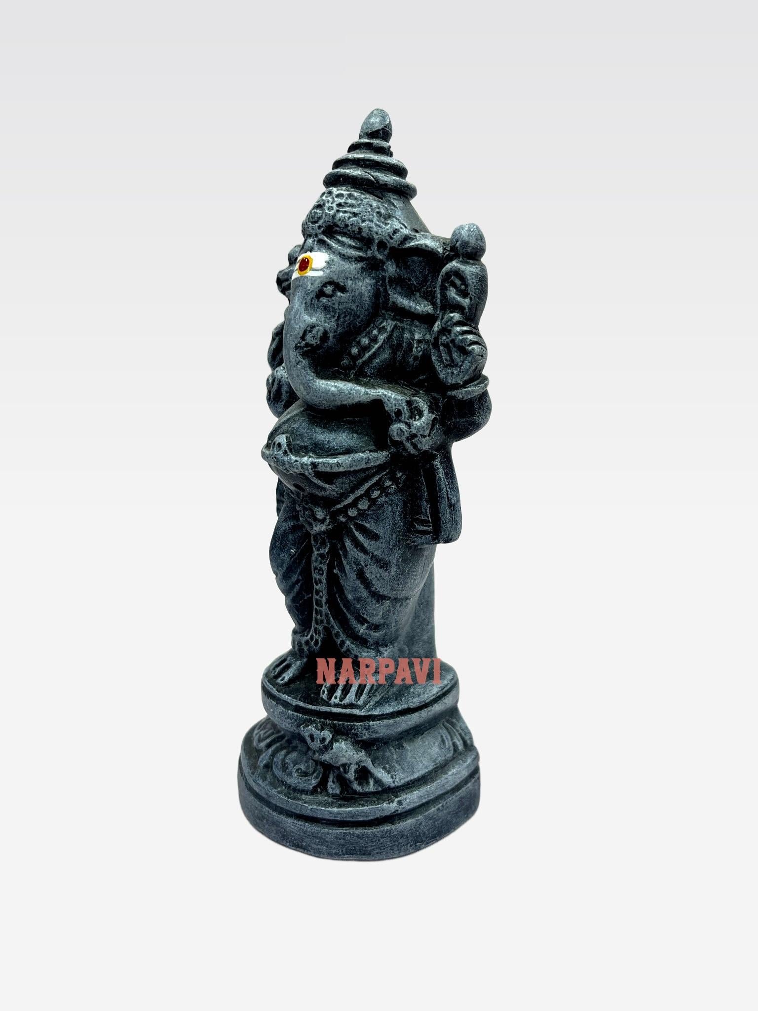 Nindra Vinayagar Small