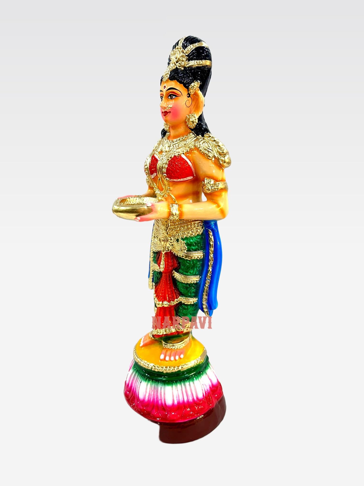 Paavai Vilakku Medium