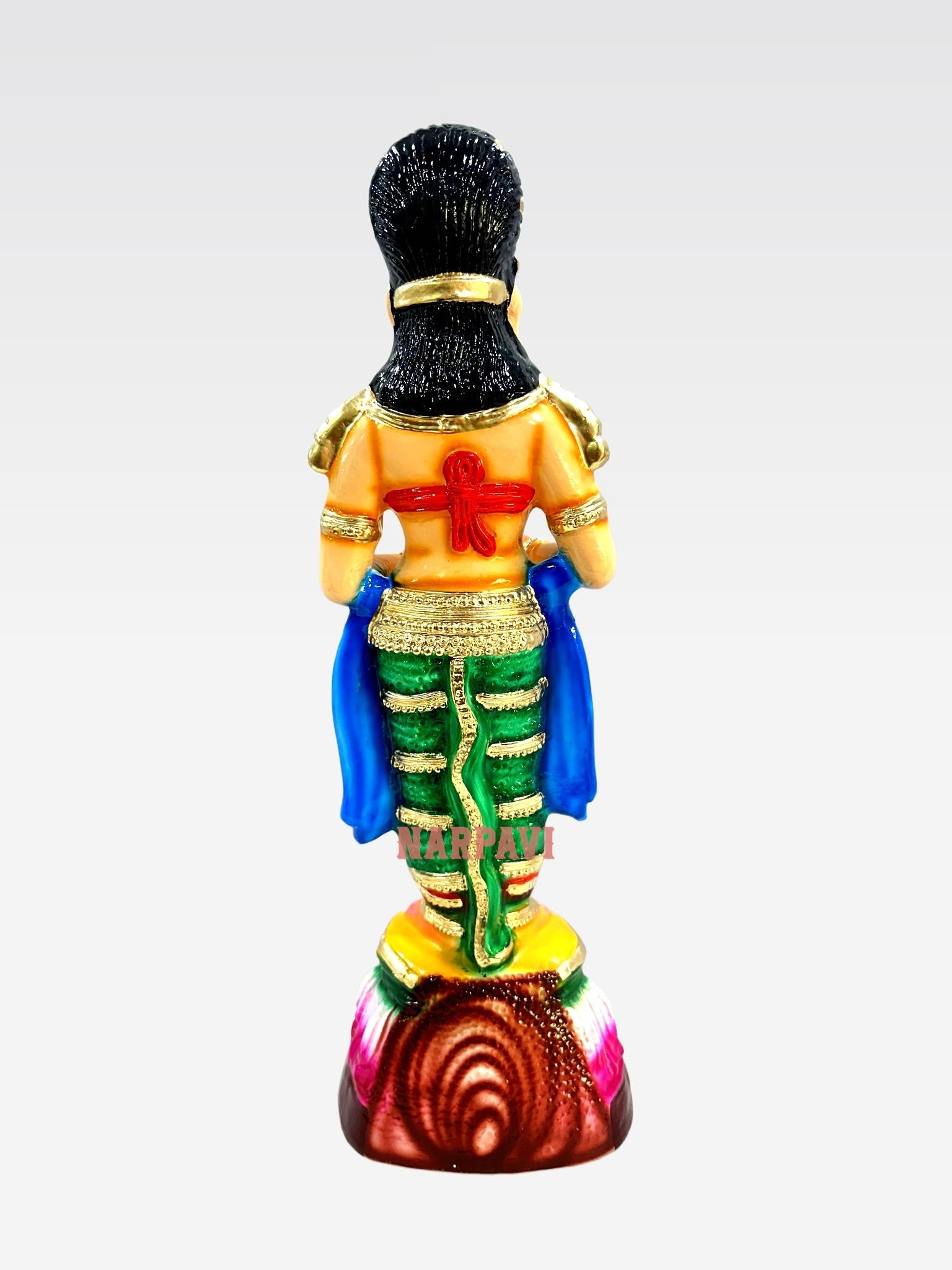 Paavai Vilakku Medium