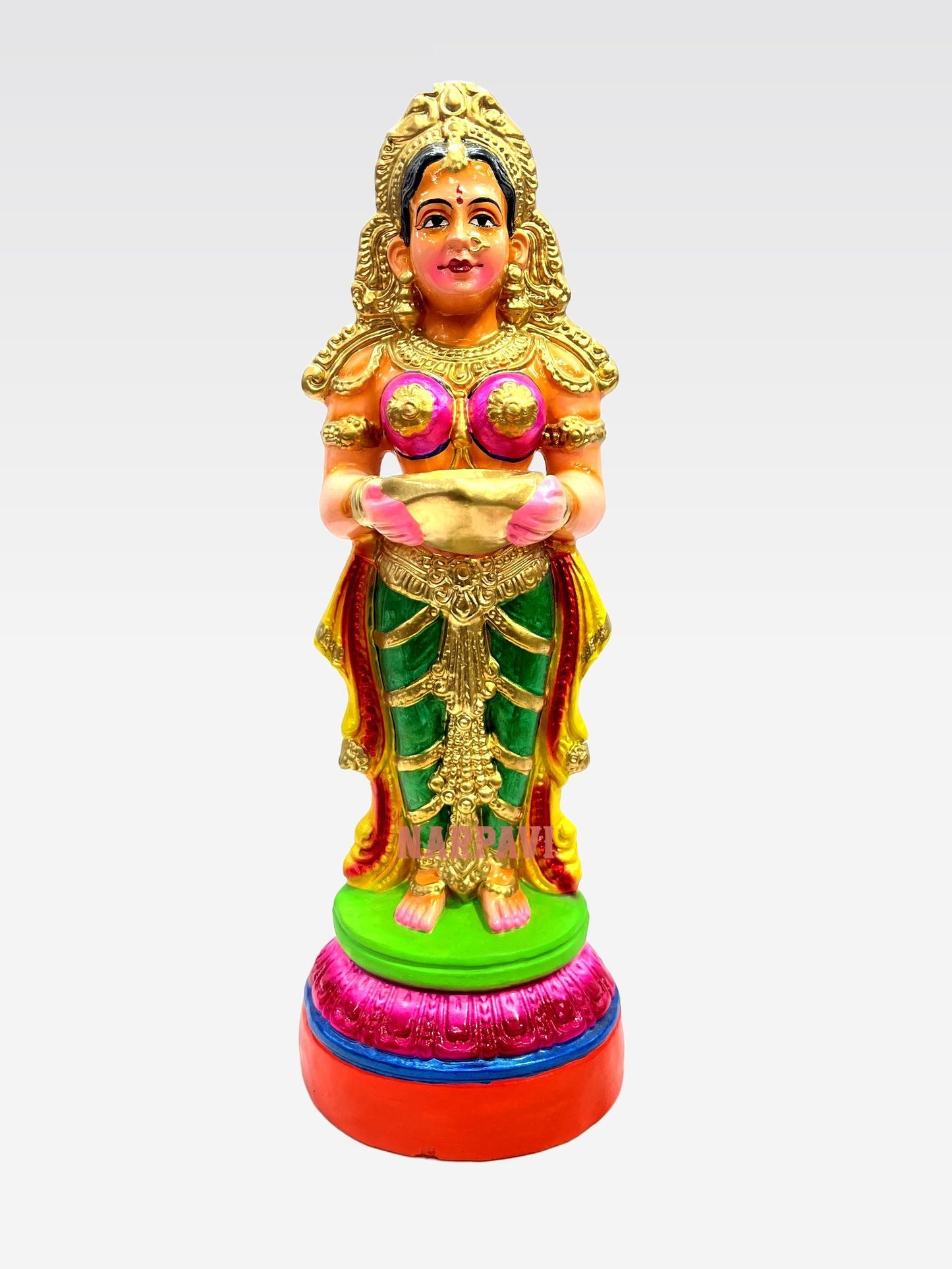 Paavai Vilaku Set 18"