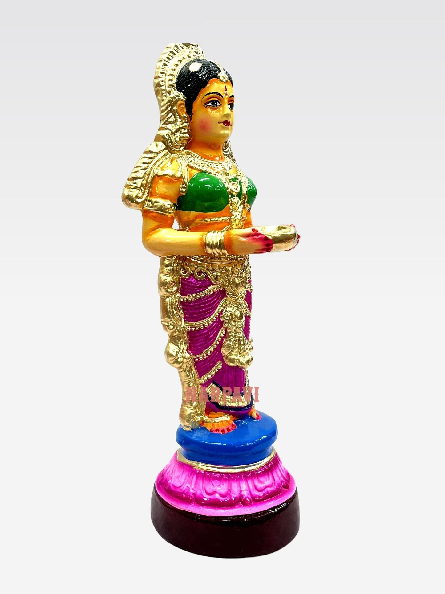 Pavai Vilaku