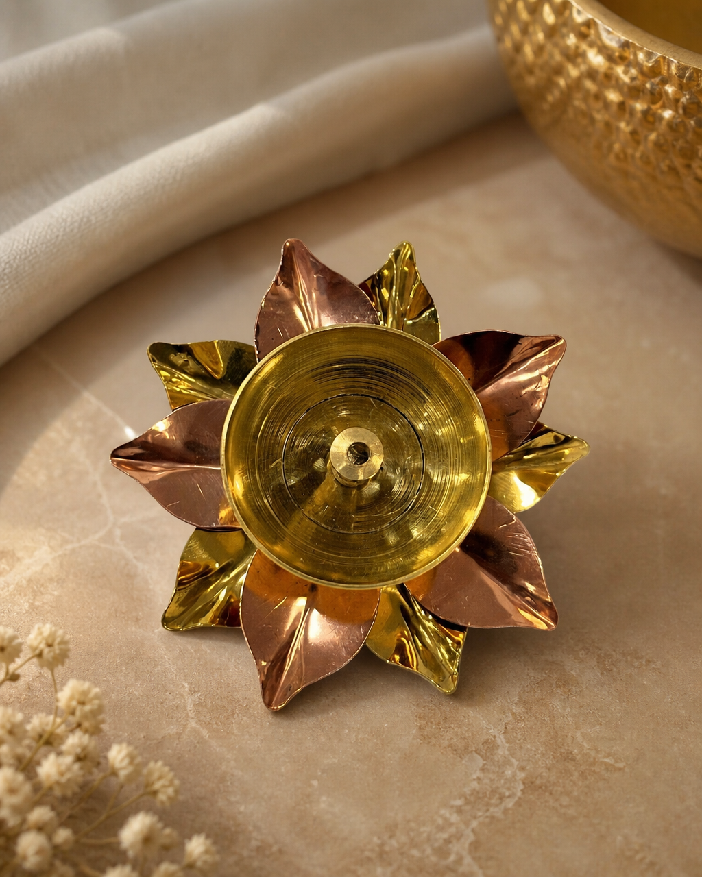 SK 3IRE BRASS LAMP